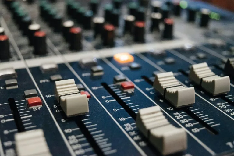 Uncover the Hidden Truth: Exploring the Power of Forensic Audio Enhancement and Clarification 1 alexey ruban 73o FzZ5x w unsplash min