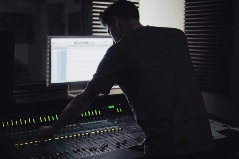 Uncover the Hidden Truth: Exploring the Power of Forensic Audio Enhancement and Clarification 10 tom pottiger yxzl9lnxSNA unsplash 3
